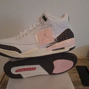 Jordan 3 Mocha size 11.5Womens or 10Mens
